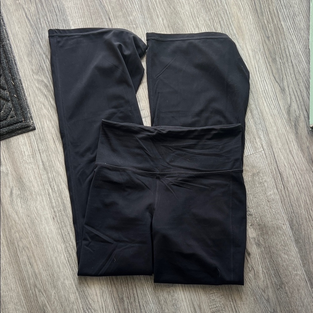 Athleta Black Flare leggings